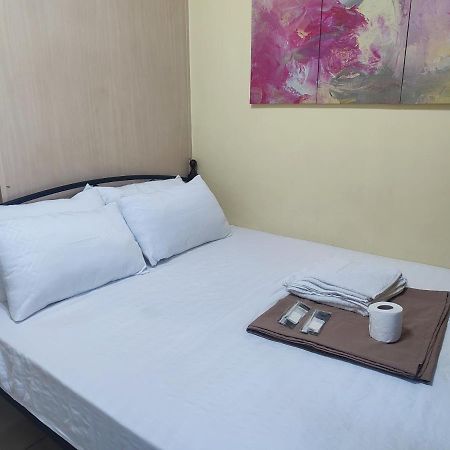 Sea Residences Moa Condotel By Ruffa Manila Esterno foto